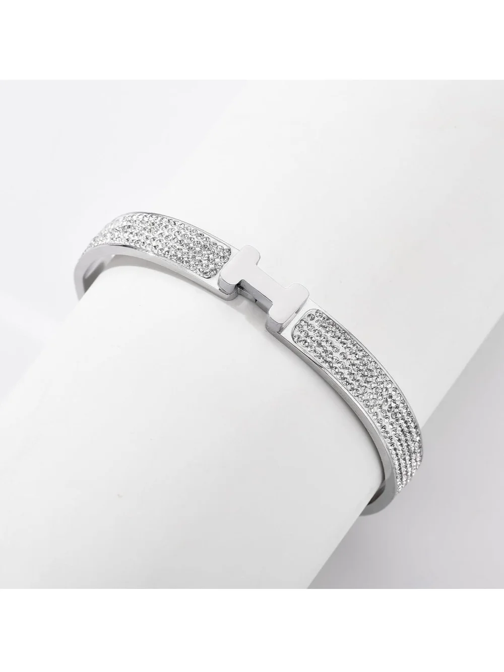 Pavé H-Closure Bracelet - Silver
